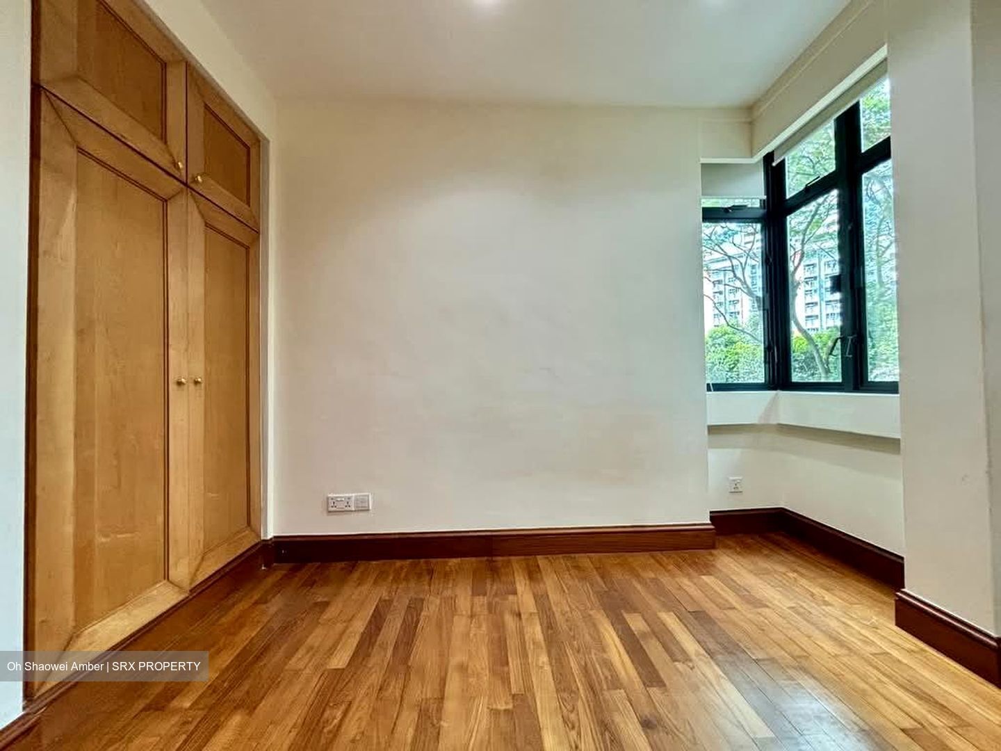 Valley Park (D10), Condominium #559705151